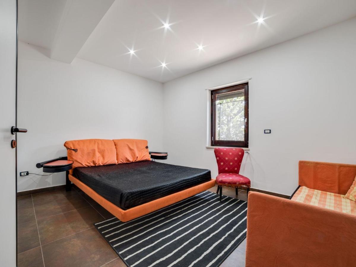 Belvilla By Oyo Modern Villa In Nissoria With Pool מראה חיצוני תמונה