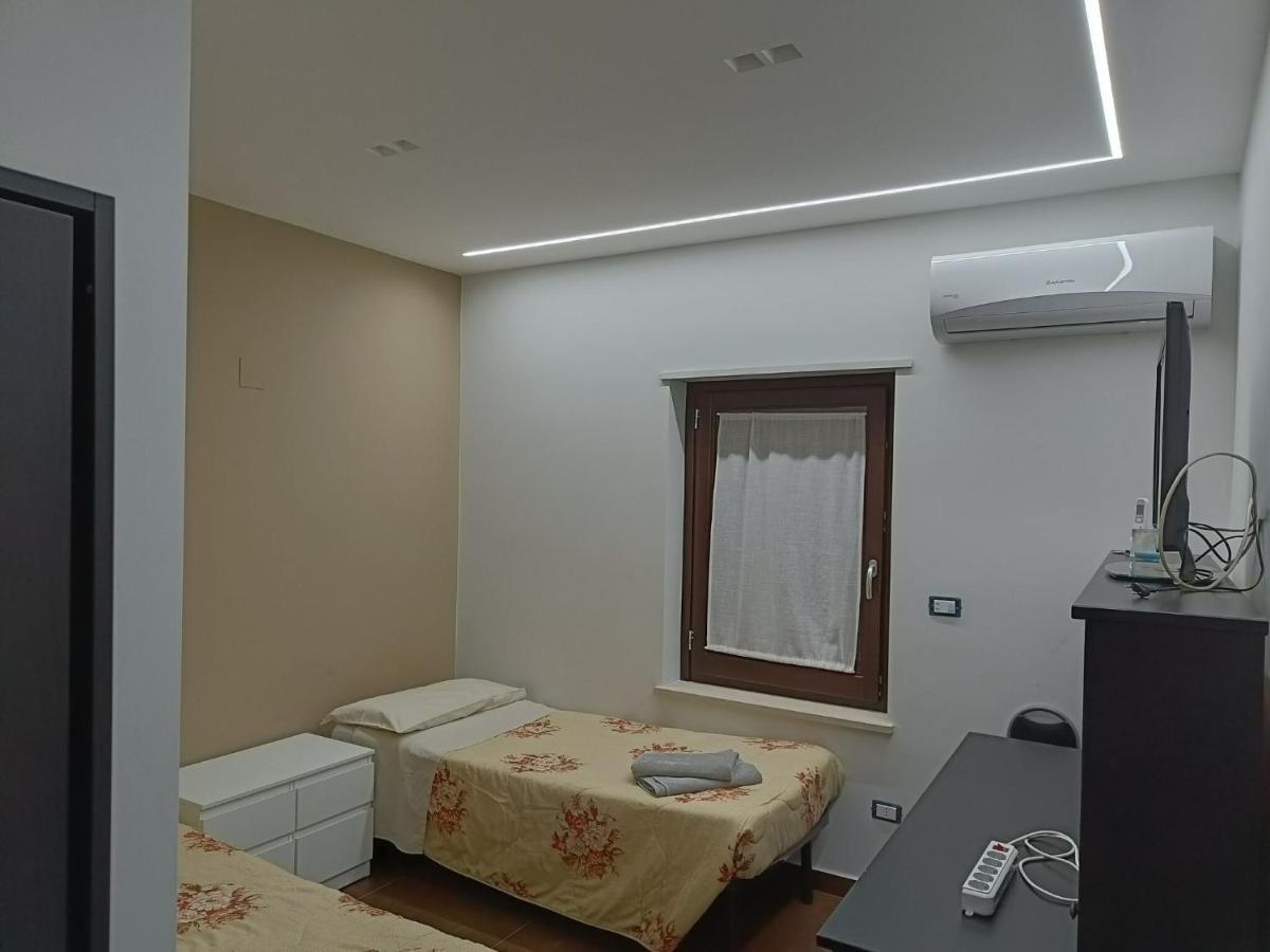 Belvilla By Oyo Modern Villa In Nissoria With Pool מראה חיצוני תמונה